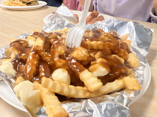 Photo of CRUNCHYZ Pizza & Burgers - 12544 132 Ave NW, Edmonton, AB T5L 3P9